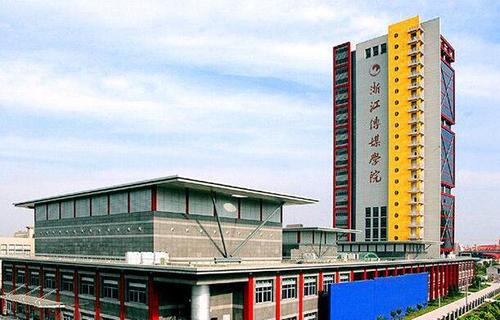 浙江传媒学院2017年美术专业校考考题（河南考点）