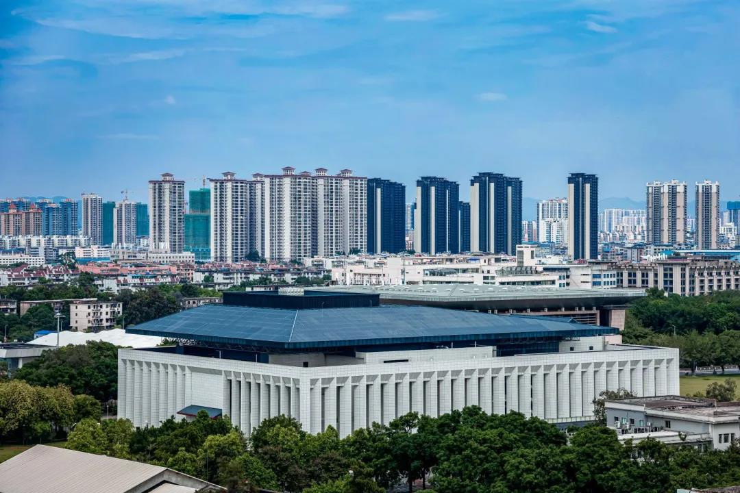 广西高考报名时间公布，艺术类专业全区统一考试时间：2020年12月上旬！