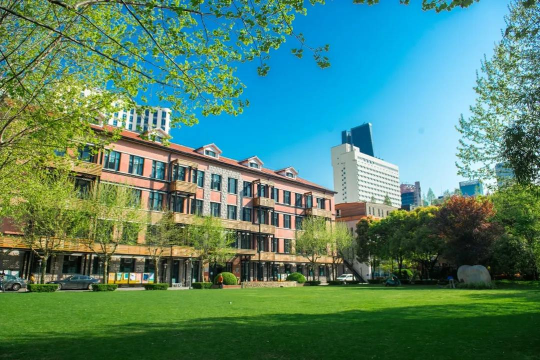 上海戏剧学院2021年美术类校考内容