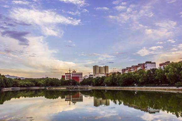 新疆大学2020年美术类专业招生简章
